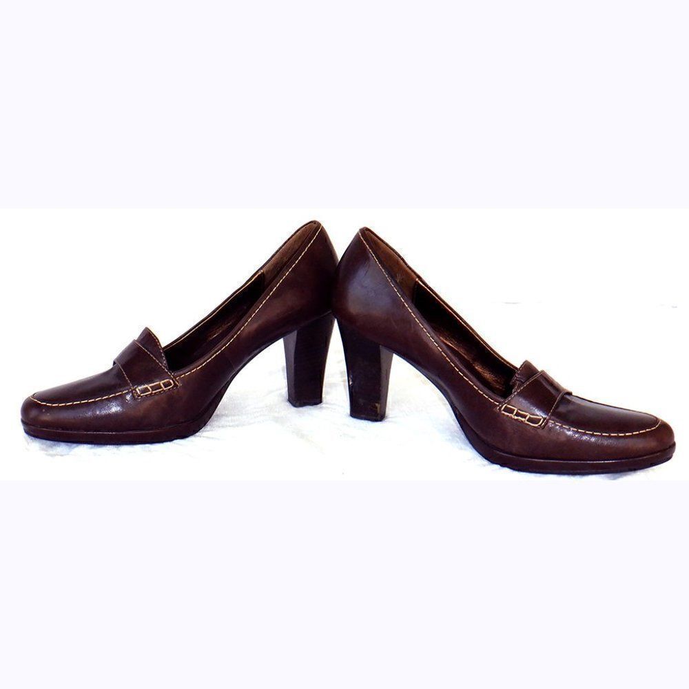 Liz Claiborne Flex brown leather heels
